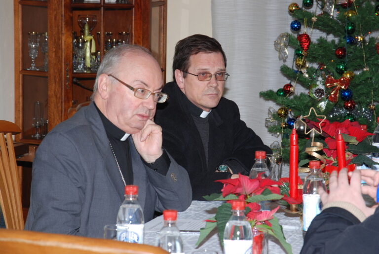 Gjergj Kastrioti Foundation archive: preaching photo